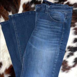 Kancan flares